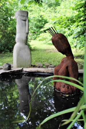 Moai AlwinE / Die Froschh&uuml;terin